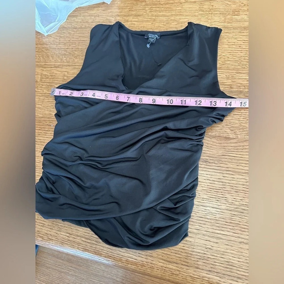 EXPRESS NWOT Body Contour Silky Wrap Tank black size XS - Picture 8 of 9